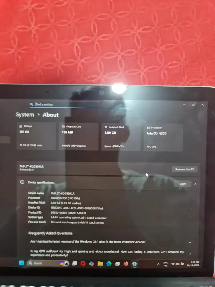 Dijual Microsoft Surface go 4 8/128GB