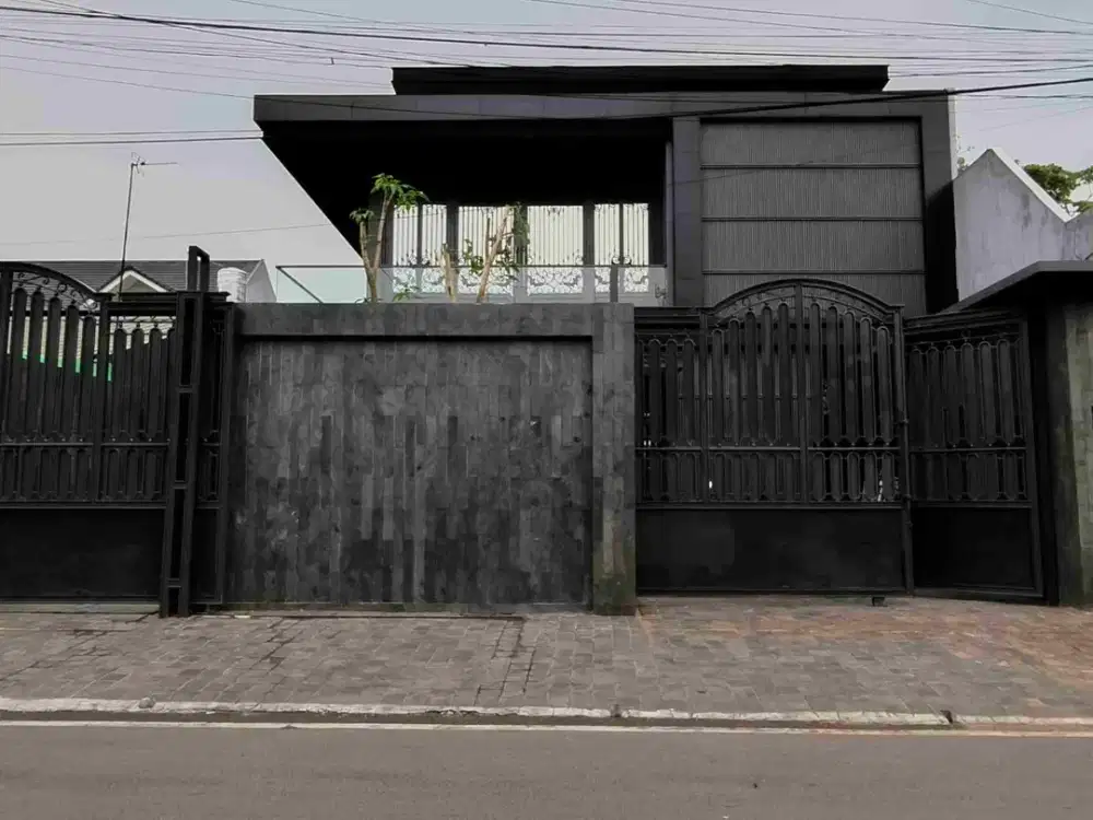 Jual Rumah Konsep Luxury Industrial Modern Di Billymoon Jakarta Timur