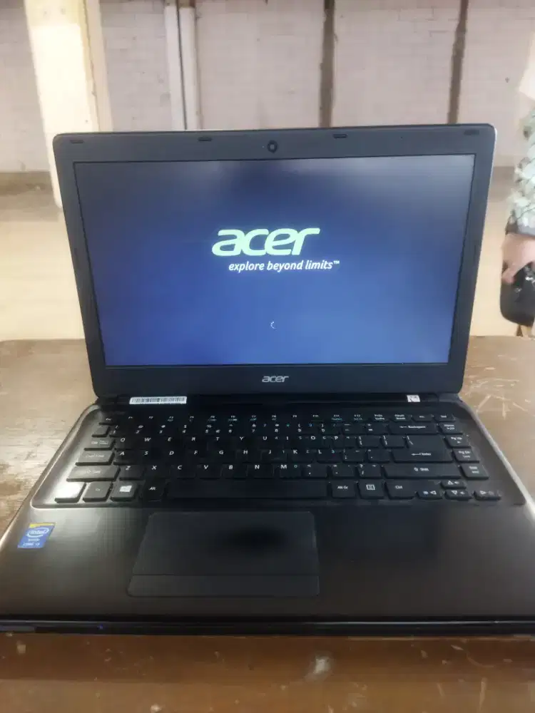 Acer Travelmate P245 Core i3