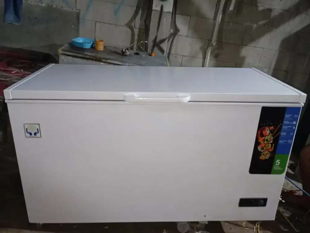 Jual prizer box RSA kapasitas 500 L kondisi normal siap pakai