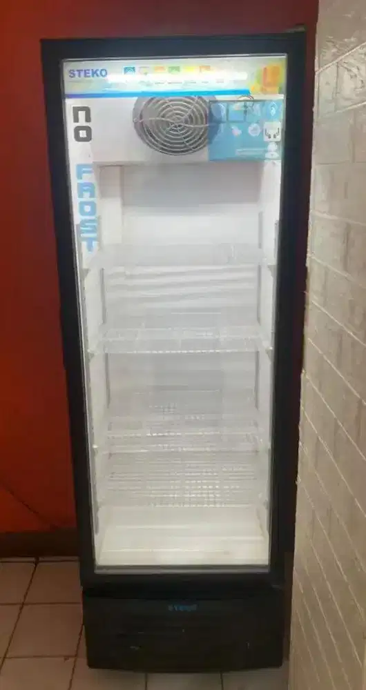 Showcase merk steko 5 rak