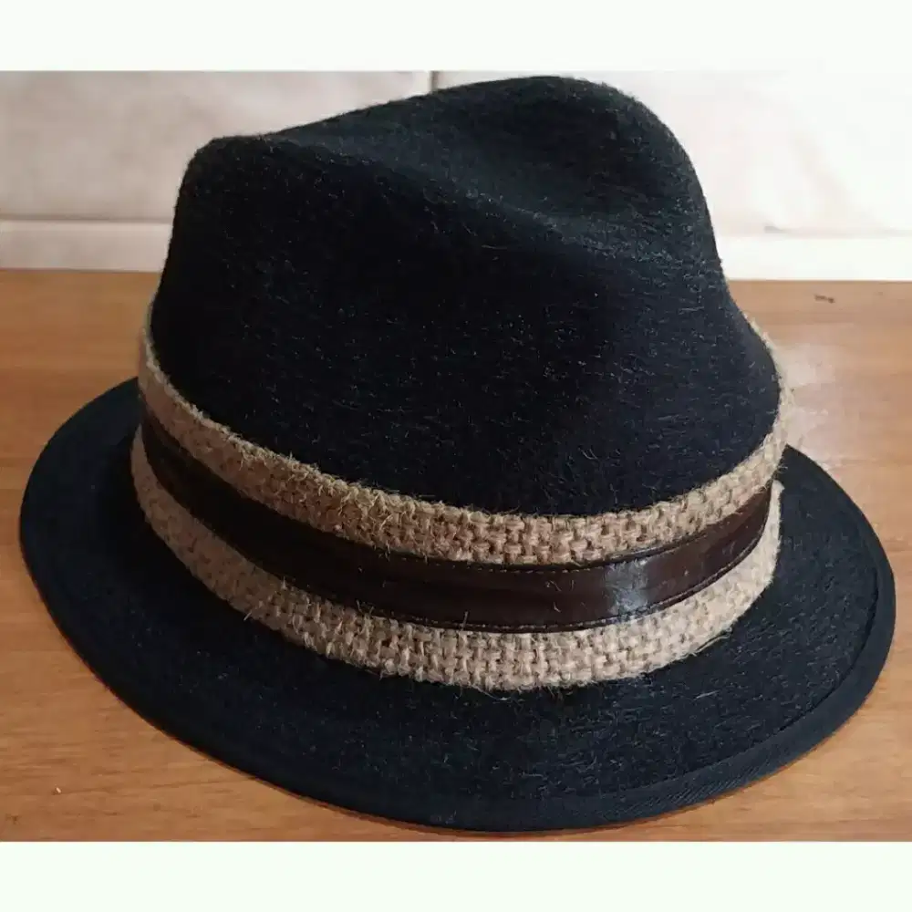 Topi Fedora List Goni