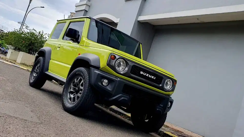 [ GARANSI 5TH ] Suzuki Jimny 1.5 3 Door AT Kinetic Yellow 2023/2024