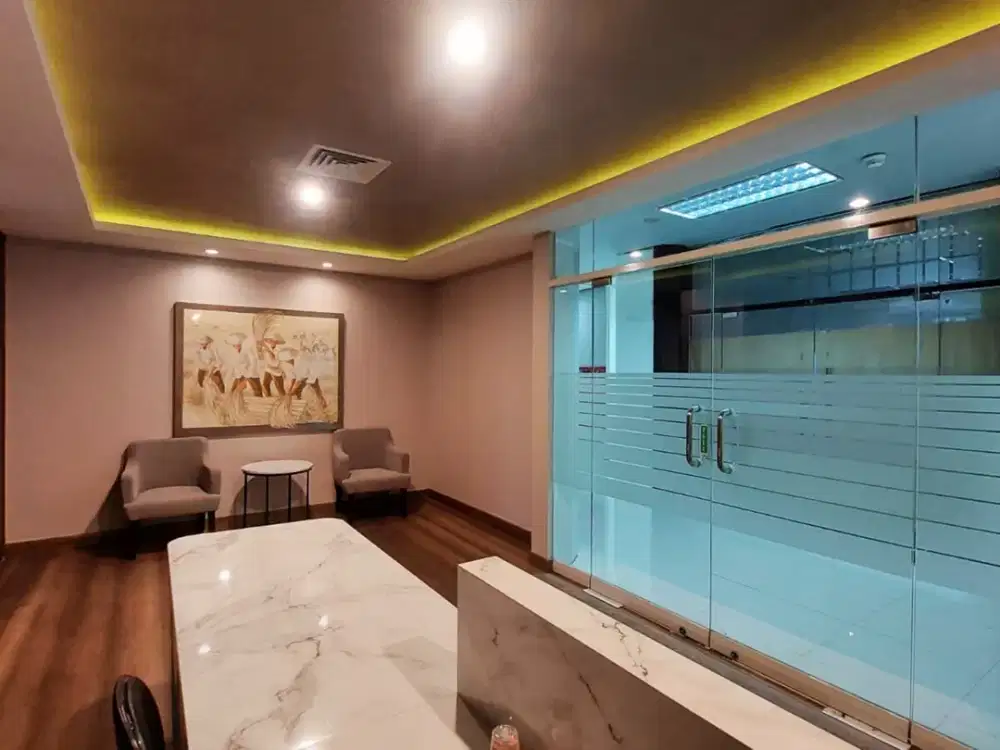 FREE FURNISHED. Sewa Kantor murah Intiland Tower Surabaya kota (117m) siloam tunjungan