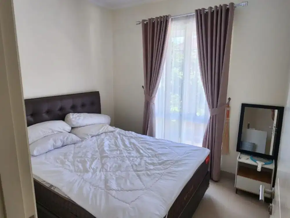 Disewa Rumah Siap Huni Lebar 6x11 di Cluster TESLA