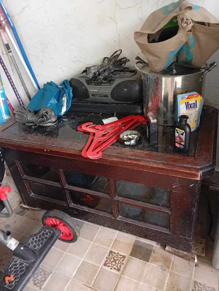 Di jual meja ruang tamu kayu jati