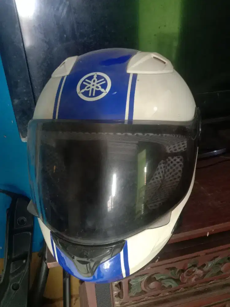 Helm Yamaha R25 ORI
