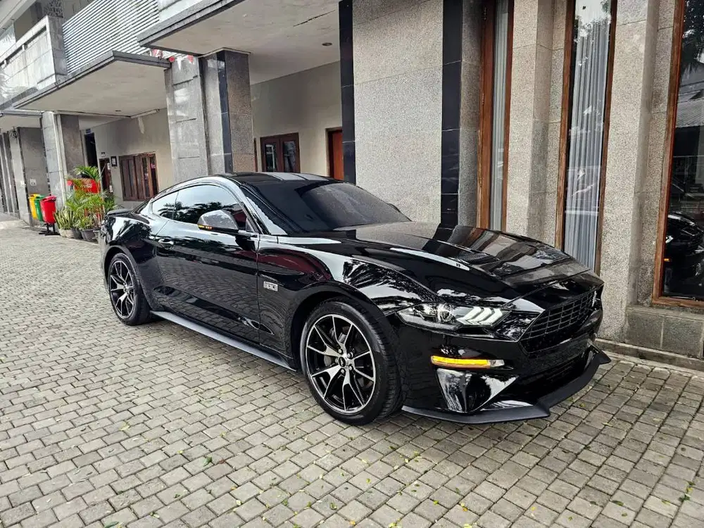 Ford Mustang 2.3 High Performance Th 2023 (NIK 2022) Black on Black