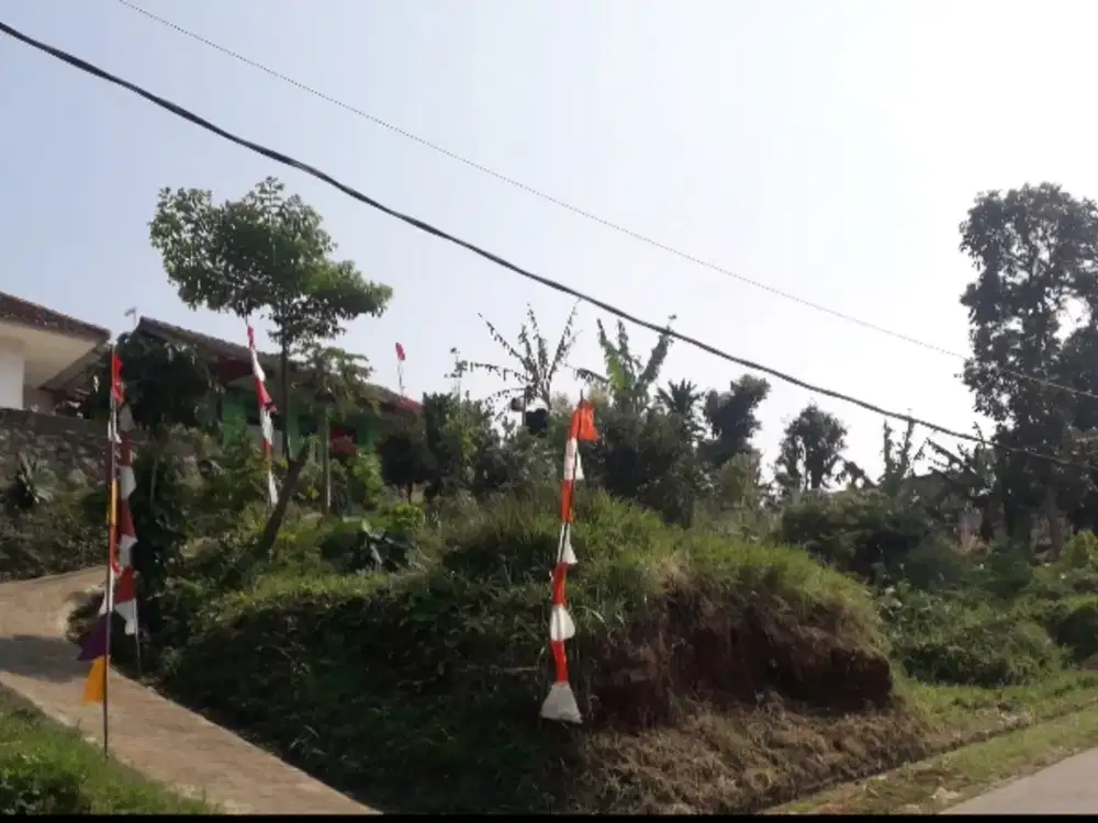 Tanah Bagus samping Gerbang Dago Resort