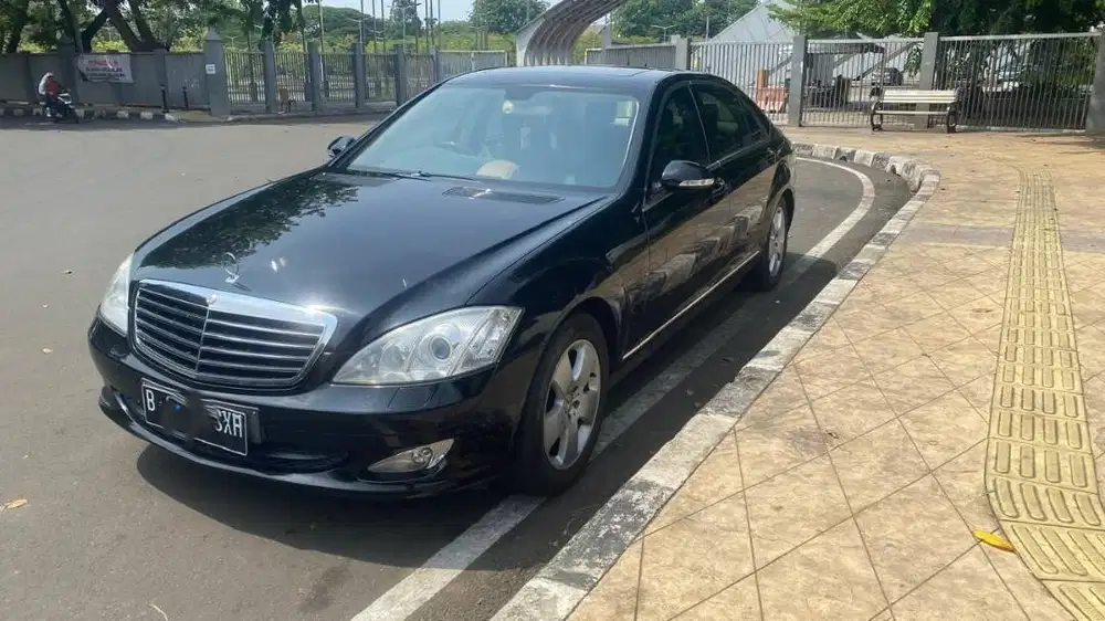 DI JUAL MERCEDES BENZ S350-W221-2006/2007