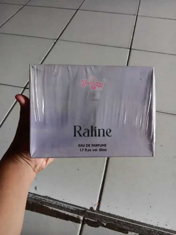 Parfum semprot YUMMY RALINE EAU DE PARFUME 50ML 100RIBU,WANGI 12 JAM.