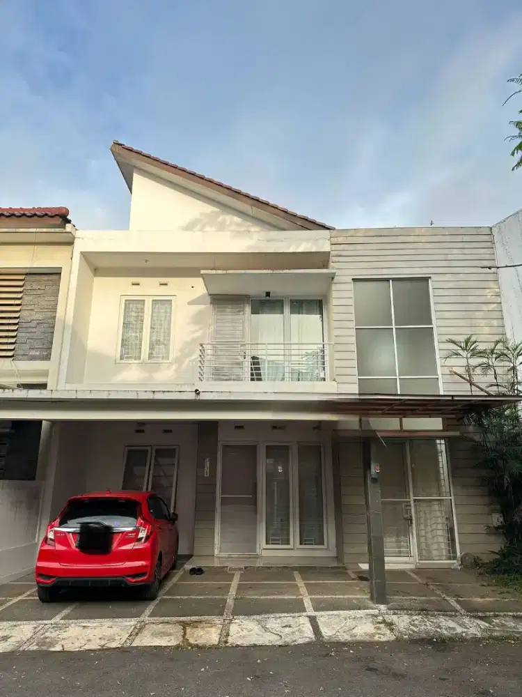 Rumah di cigadung dago bagus dan siap huni