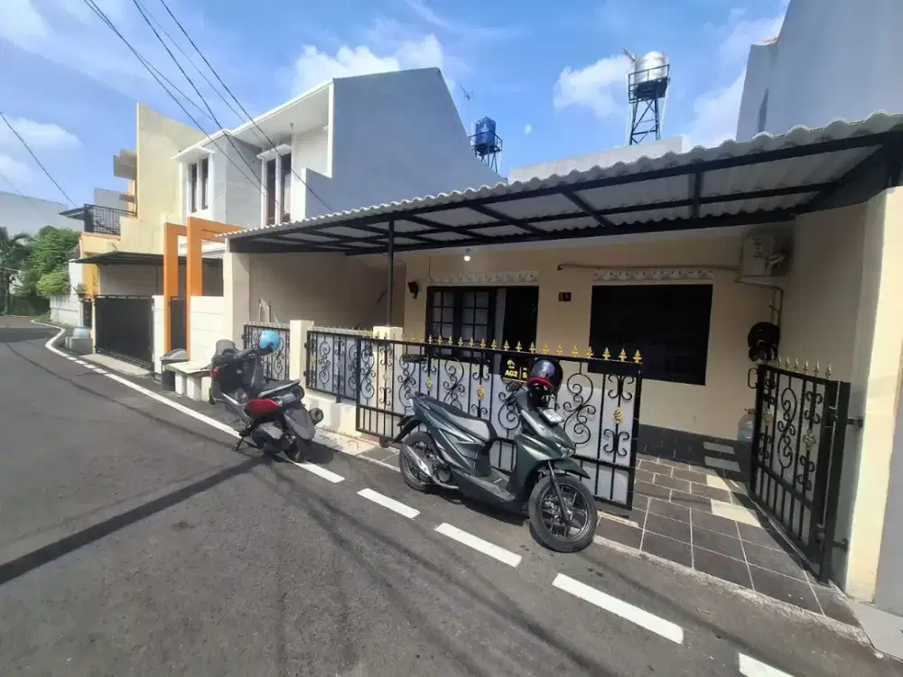 MURAH !! Duren Sawit Rumah Akses 2 Mobil Komplek Kimia Farma Jakarta Timur