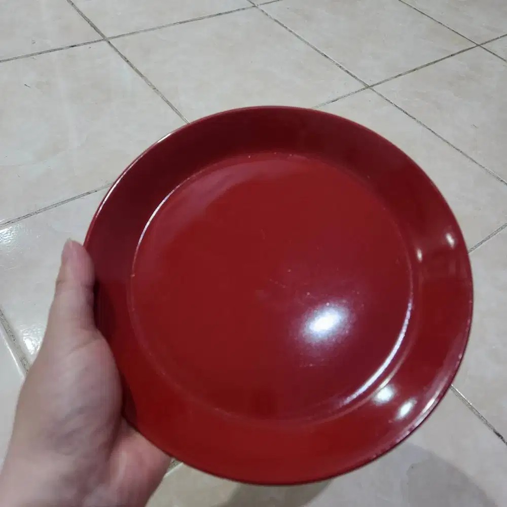 Piring Kue / Lauk ( Warna Merah )