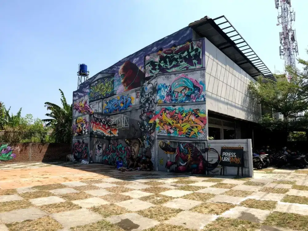 Butuh Segera Terjaul Rumah Kantor Bekas Distro Di Cisaranten Arcamanik Bandung