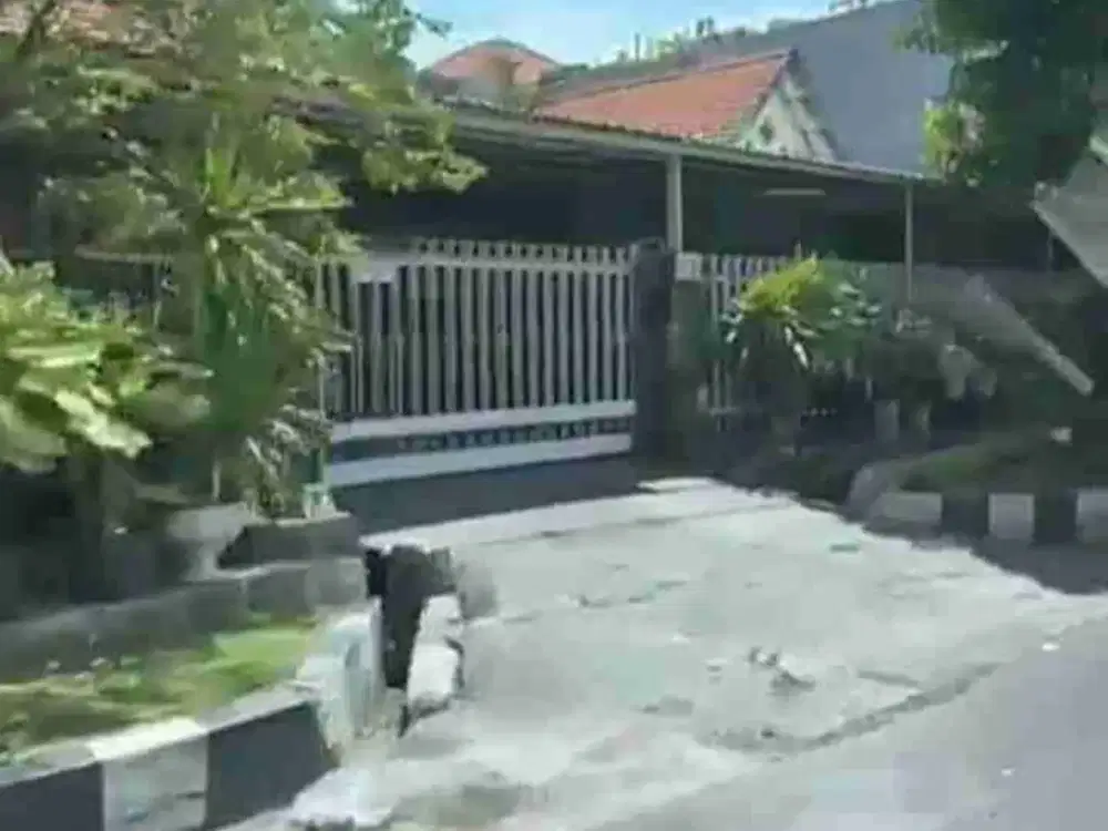 jual rumah tengah kota surabaya