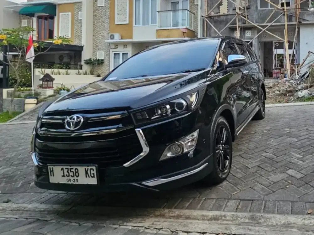 INOVA VENTURER DIESEL MATIC 2019