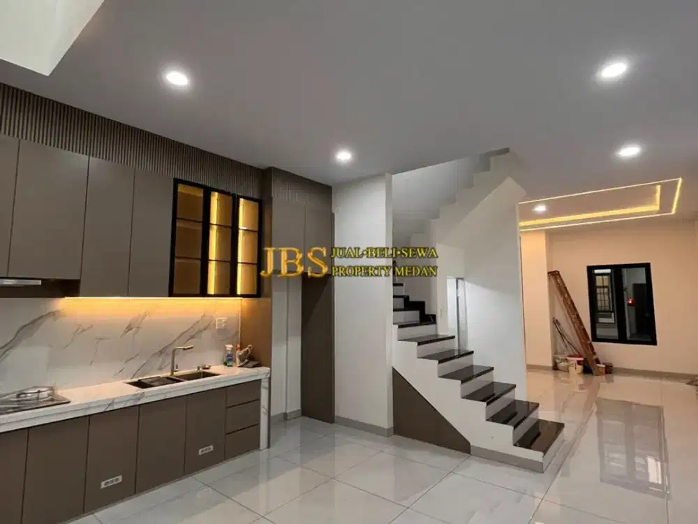 Jual Rumah Baru 2,5 Tingkat di Komplek Cemara Harmoni Jalan Budi Utomo - Cemara
