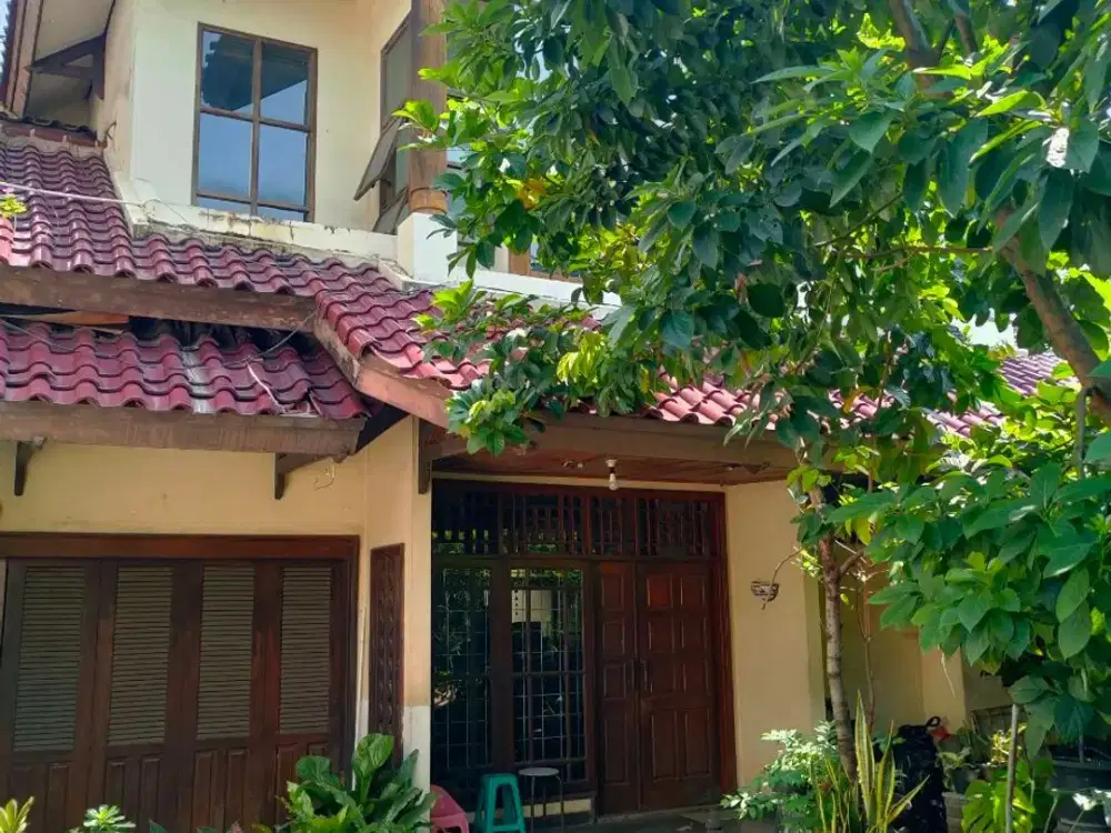 RUMAH GROGOL SEMERU JAKARTA BARAT