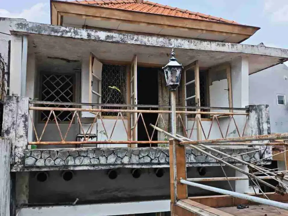 JUAL RUMAH TENGAH KOTA DEKAT KAMPUS, DEKAT SEKOLAH