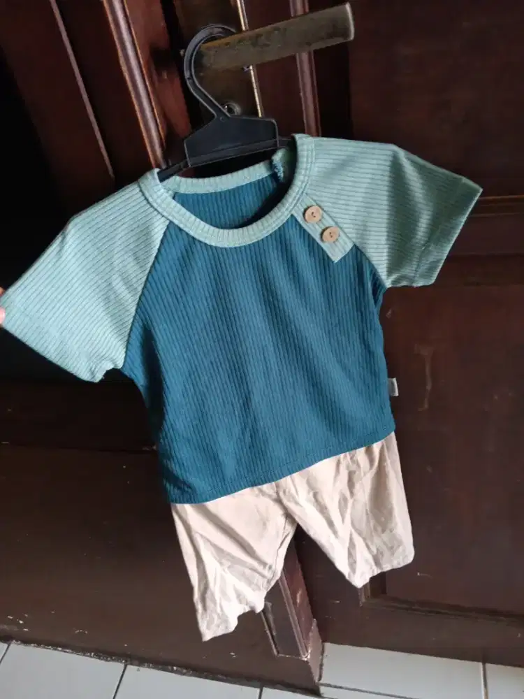 Jual Baju anak laki laki merek MOOI one set atasan & celana,katun 100%