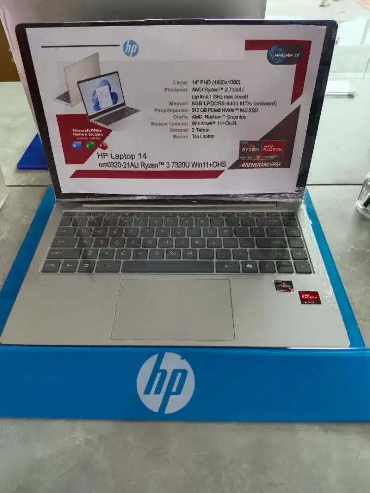 Laptop HP 14 em0320-21AU Ryzen 3 7310U Win 11 OHS