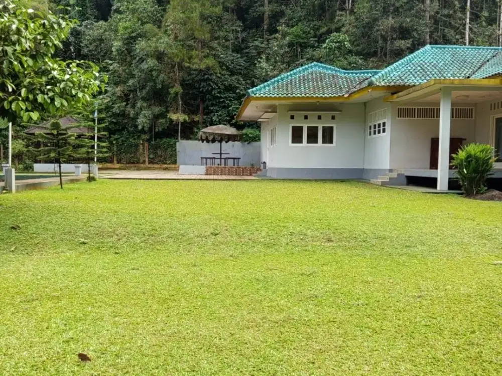 Di jual villa,Tapos Ciawi, Bogor