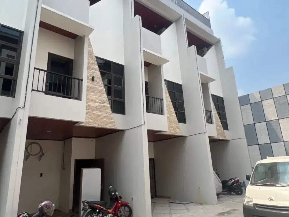 SIAP HUNI Rumah Rawamangun Pulogadung Utan Kayu Cempaka Putih di Pusat Jakarta