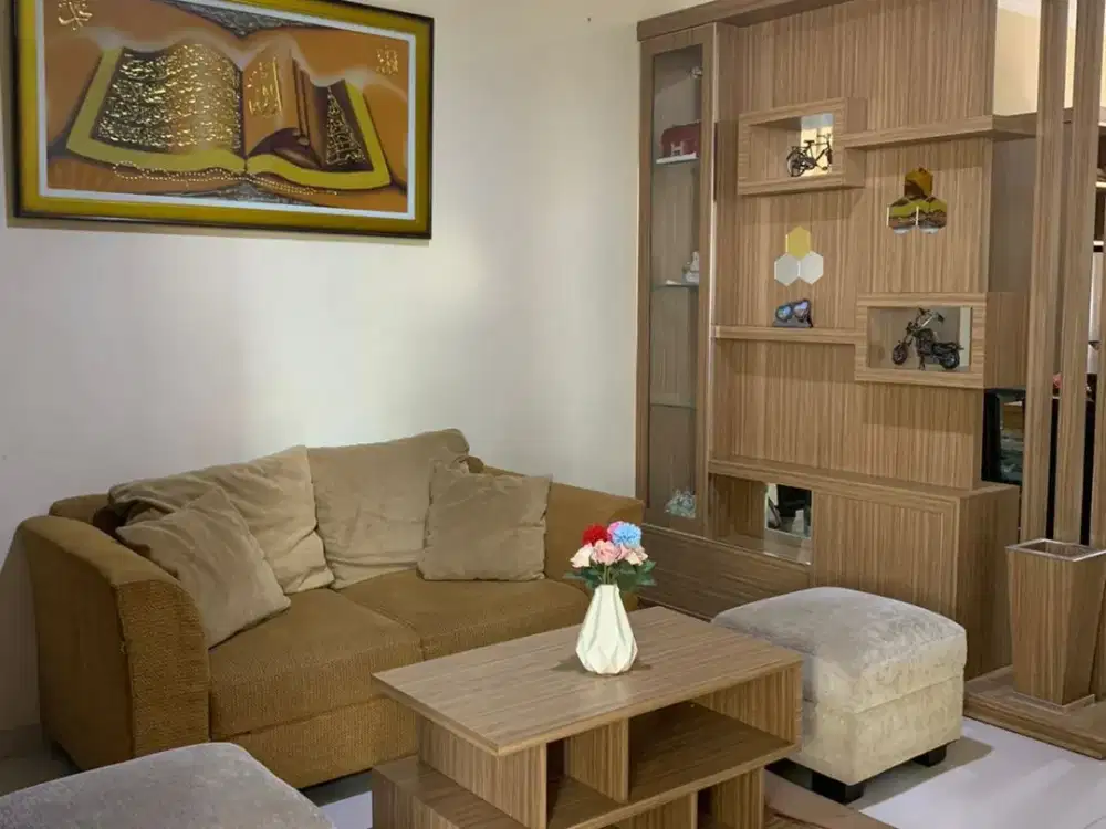 Rumah Bagus 3 Lantai di Serpong Tangerang