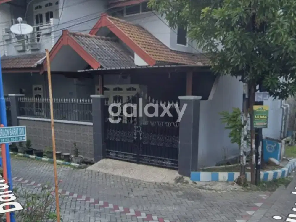 Rumah Griya Kebraon Barat (HOOK)