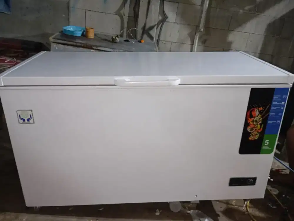 Jual prizer box merk RSA kapasitas 500 liter kondisi barang normal