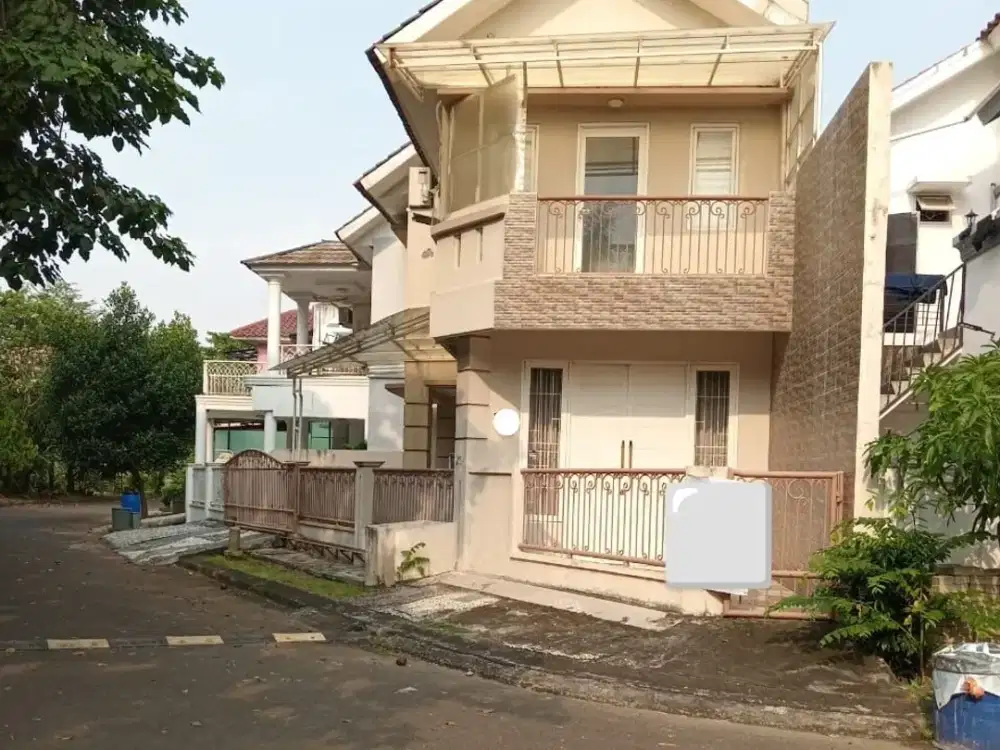 Rumah Cantik Full Furnished di Royal Residence Pulo Gebang