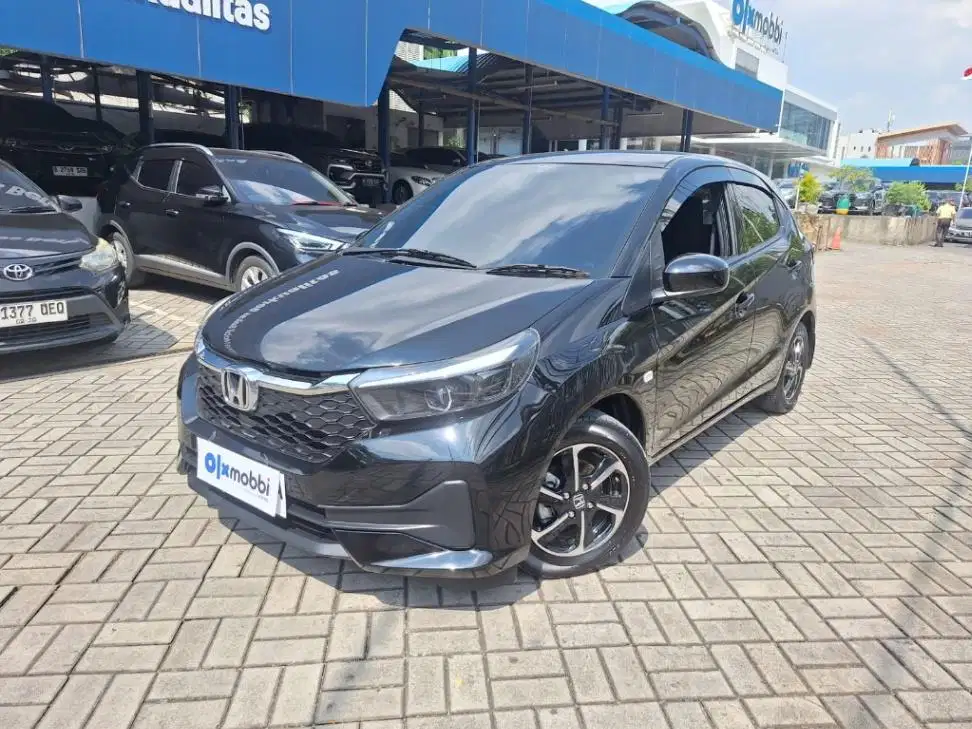 LOW DP Honda Brio Satya 1.2 E Bensin-MT 2025 FCA