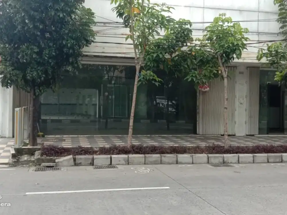 Disewakan Murah Gedung 2 Lantai di Jalan Mayjend Sungkono, Surabaya