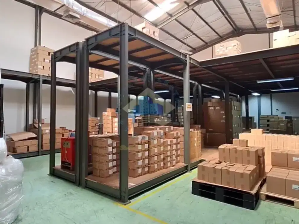 DIJUAL Gudang di kawasan Taman Tekno BSD Kota Tangerang Selatan - Banten