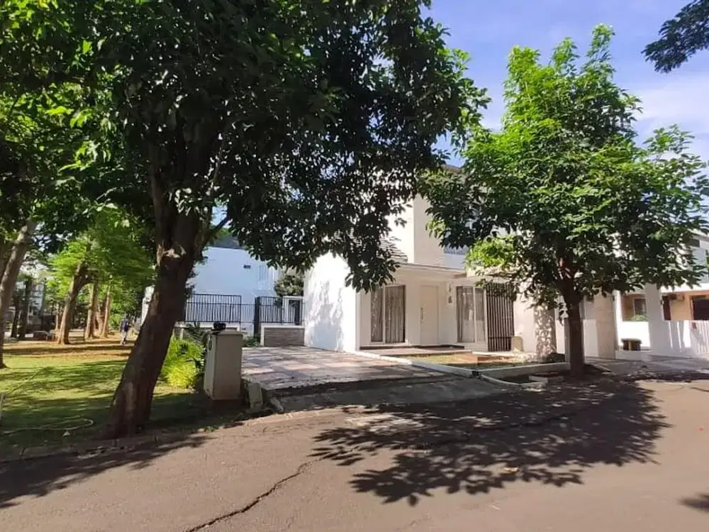 Rumah Hook 2 lantai Grand Taruma, lt225m2, Full Furnish, Telukjambe Timur, Agung Podomoro Karawang