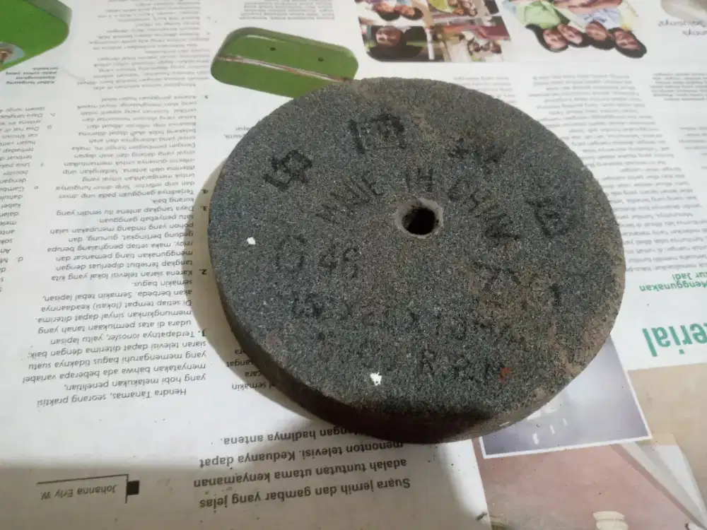 Batu gerinda poles 15cm