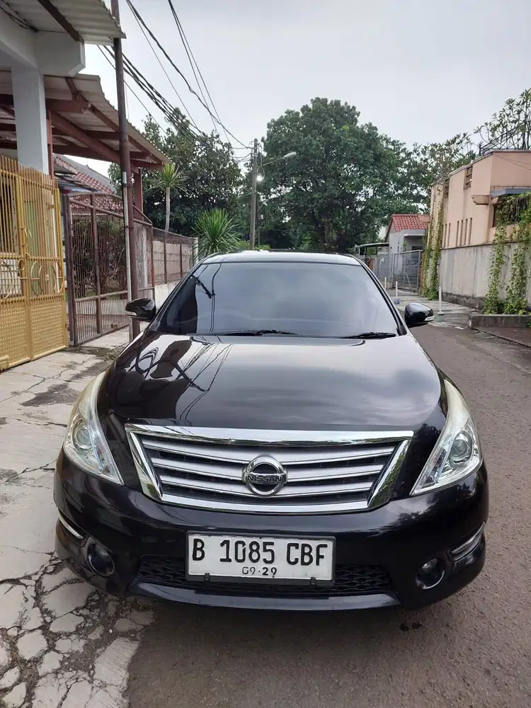 Nissan Teana 2.5 XV V6 '13 - Low KM - Jarang pakai - A/n sendiri.