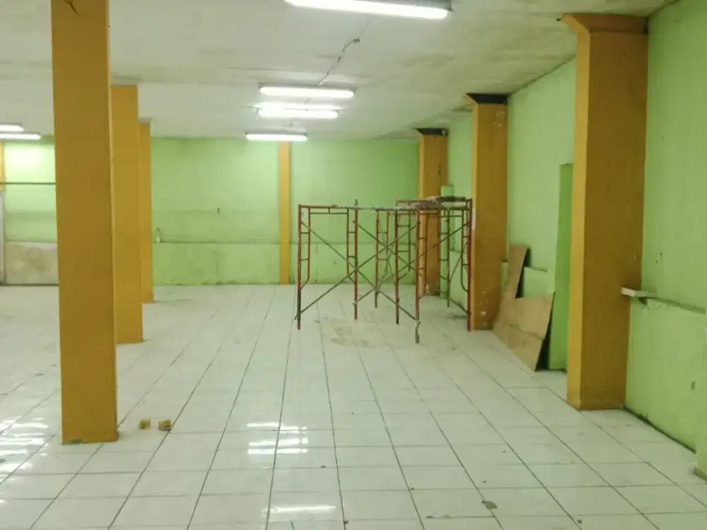 Gudang Luas 600 Disewakan Narogong Bekasi