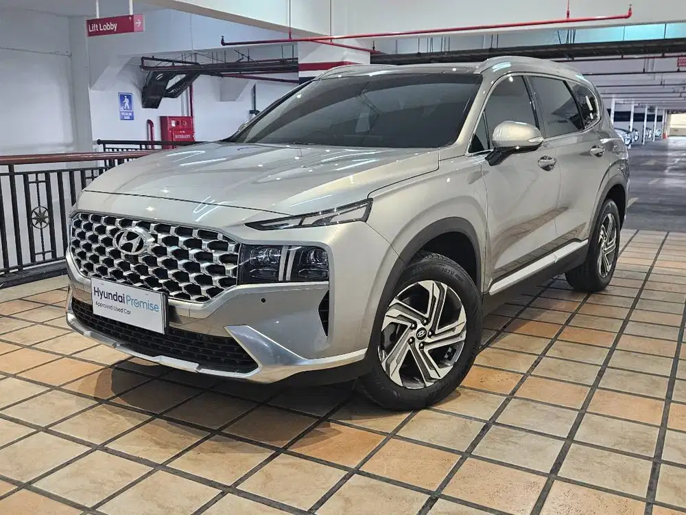 Hyundai Santa Fe 2.5 Signature Bensin -PROMO BUNGA KREDIT MURAH 3,76%*
