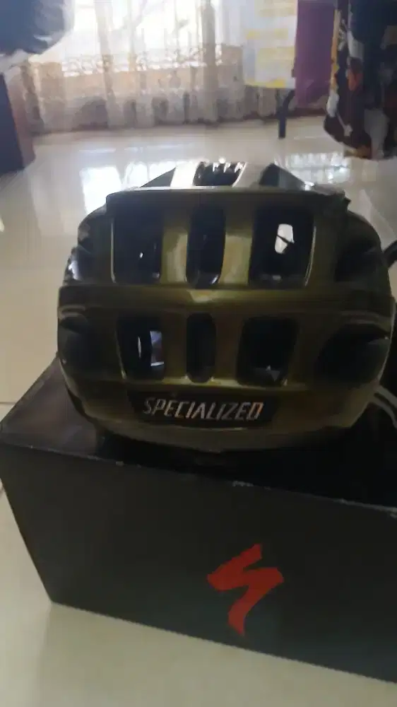 Specialized helmet