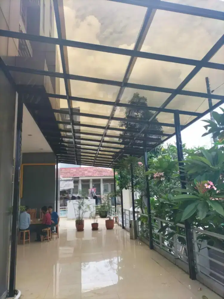 Kanopi alderon singel cet rangka terpasang