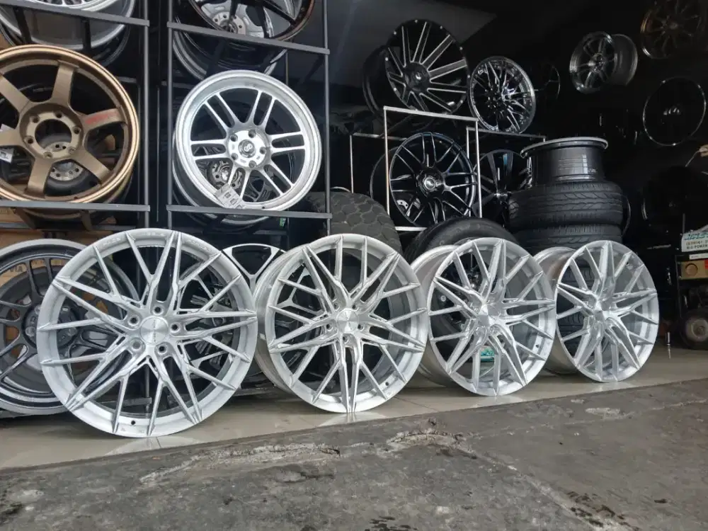 Velg FaceWheels Forged 20 pcd 5x114 Alphard New CRV CX 579