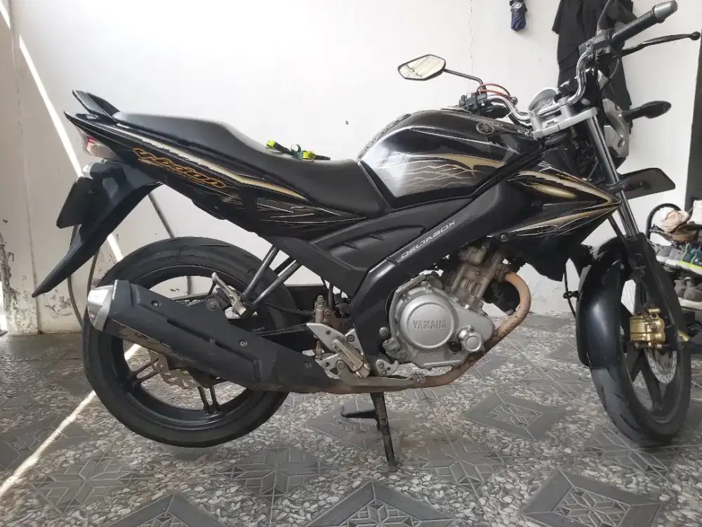Yamaha Vixion old 2010 lengkap
