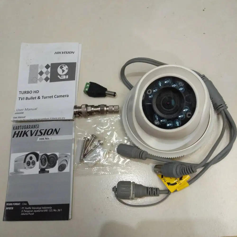 CCTV Hikvision DS-2CE56C0T-IRPF 2CE56C0T Kamera 1 MP indoor dome