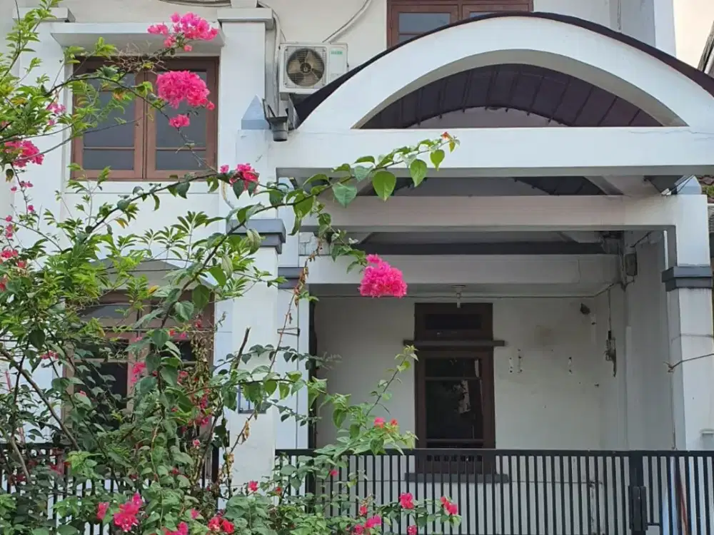 Dijual Cepat Rumah Strategis 2lt Sektor 8a Gading Serpong