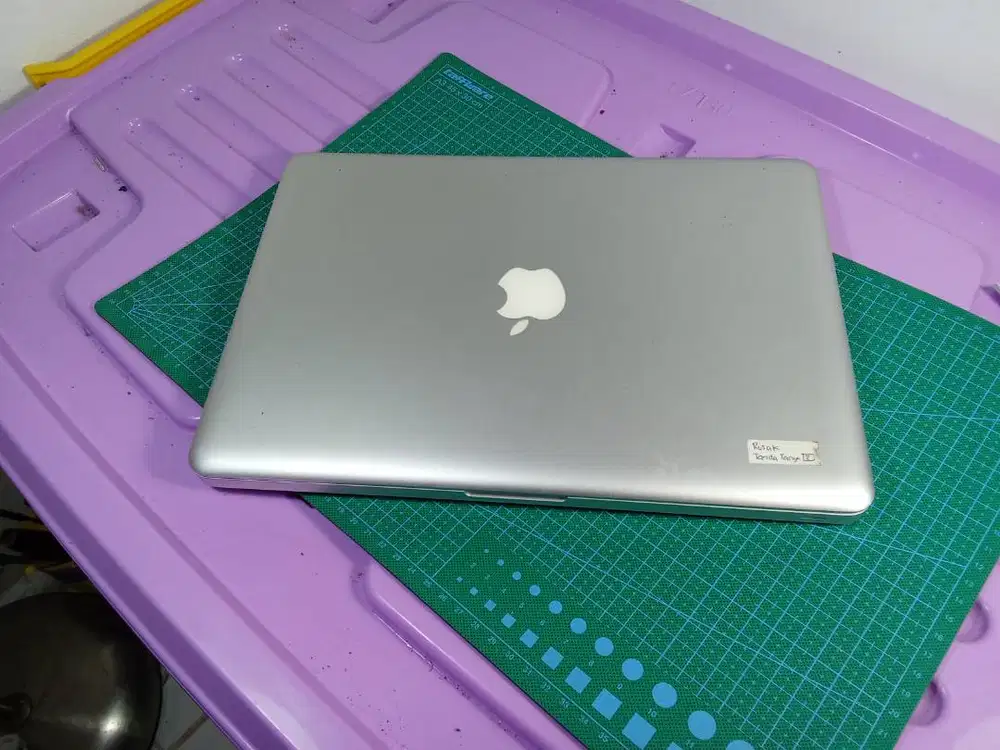 Apple Macbook Pro A1278 Bahan Service dan Sparepart