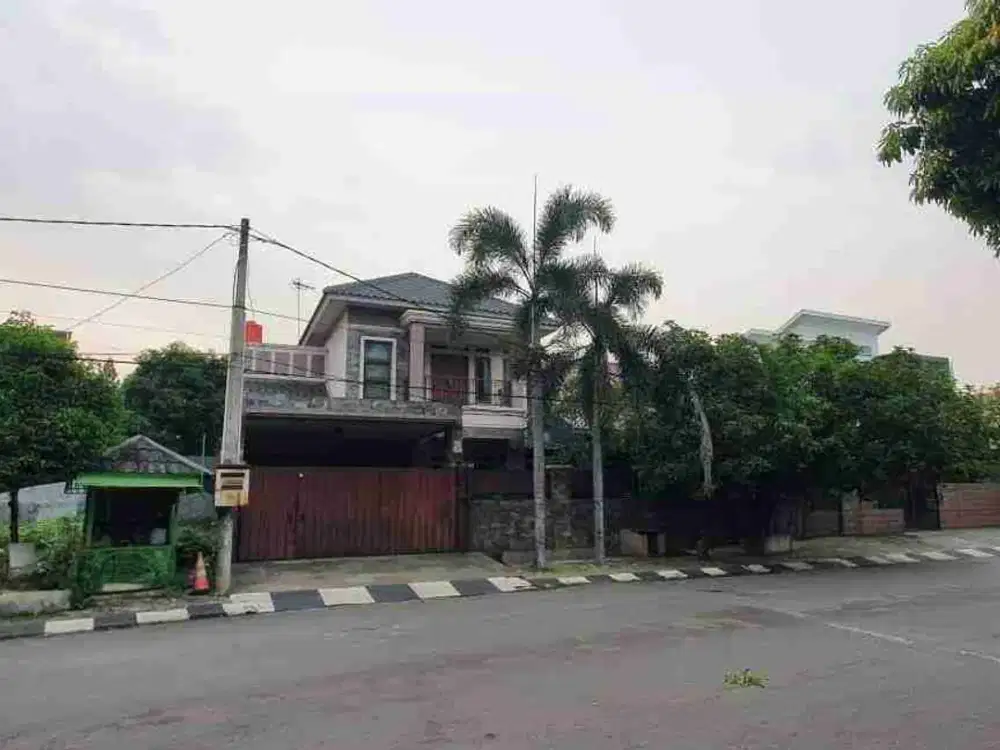 Dijual Rumah 240 meter di Puri Gading