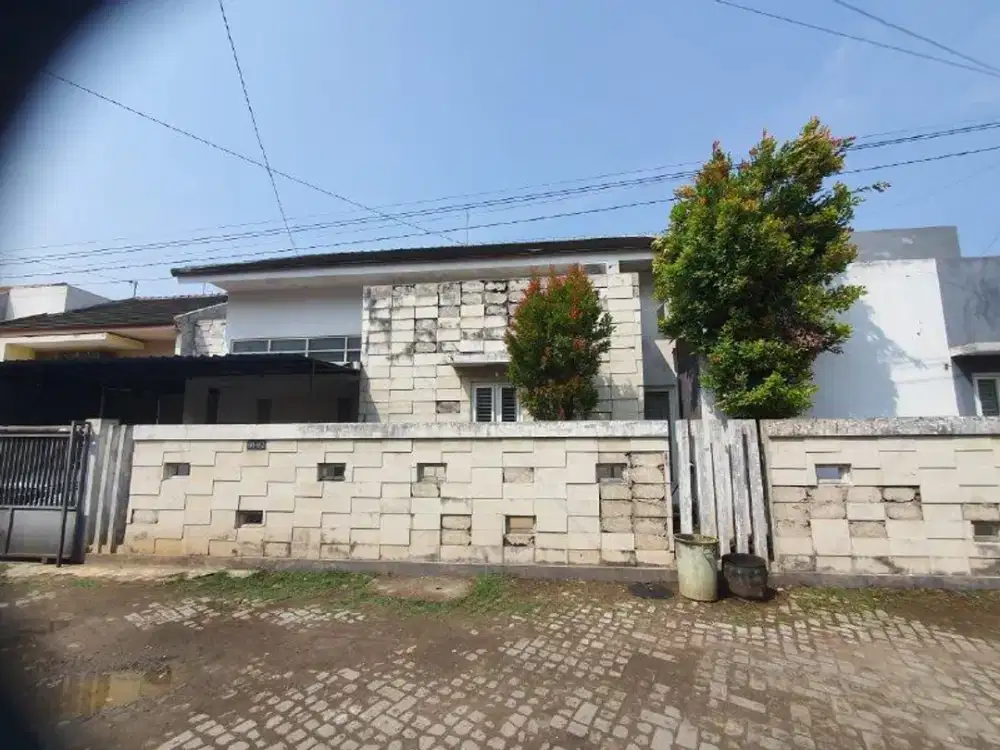 Dijual Rumah di jln Karimunjawa perumahan Puri Java Regency