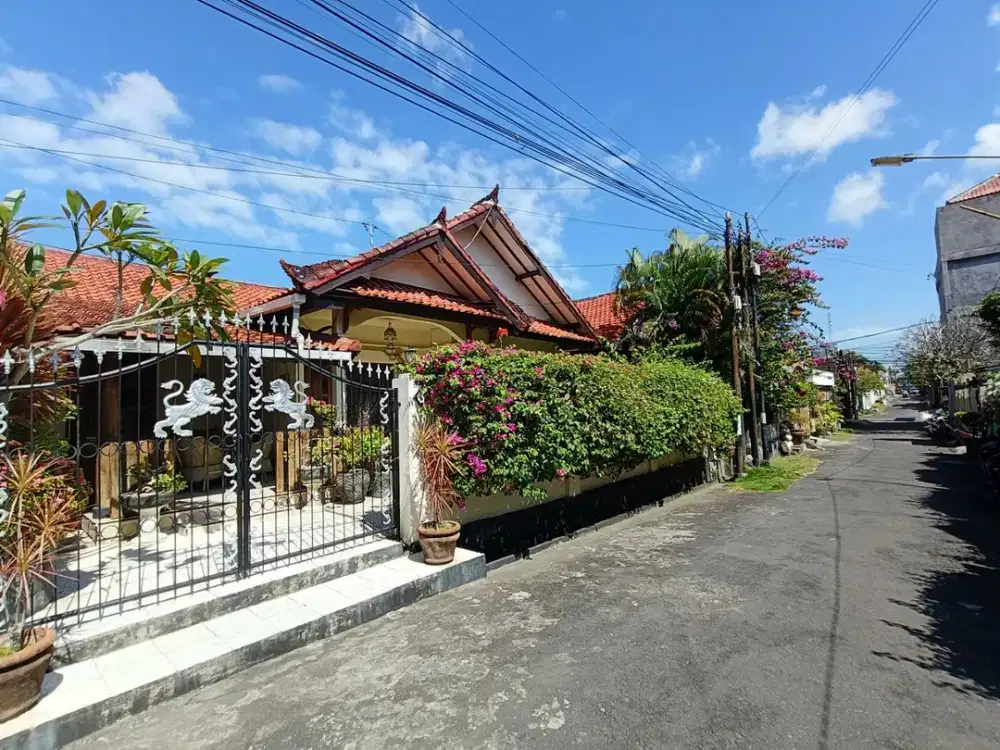 Rumah Sewa Bulanan di Nuansa Utama Taman Griya Dekat Klub Jimbaran